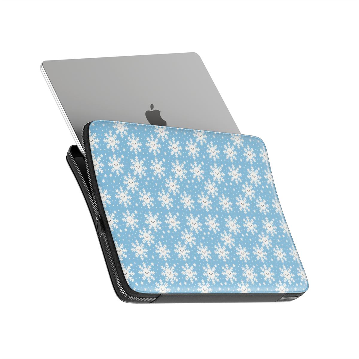 Let It Snow Laptop Sleeve